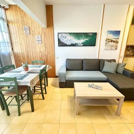 Lima Limon By The Sea, 2 Bedrooms, Central, High Speed Internet, Desk Lejlighed *